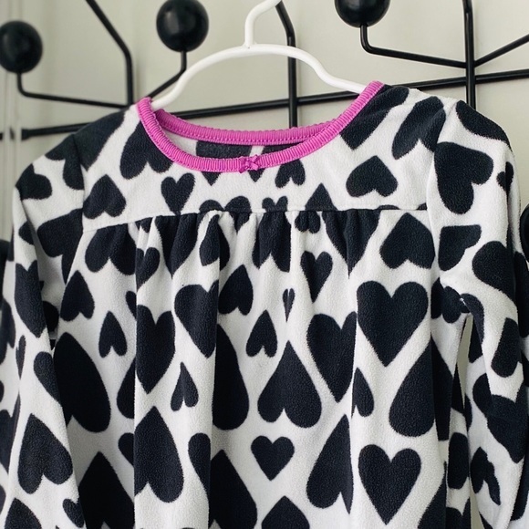 🤍🖤Kids nightgown 3T - Picture 2 of 3